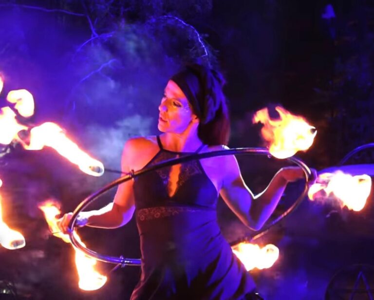 Danza de fuego, una de las Tendencias tematicas